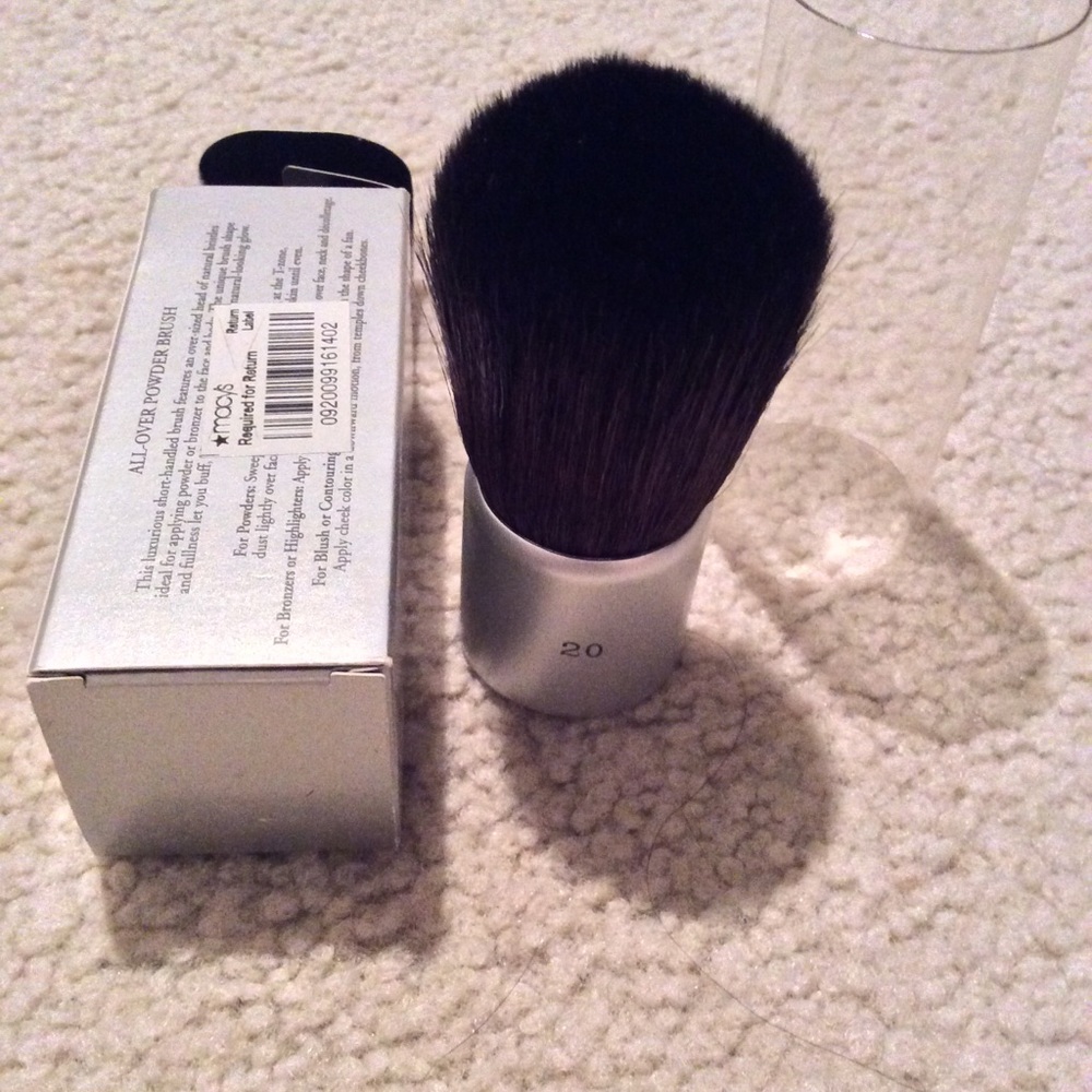 Lancome all over body brush